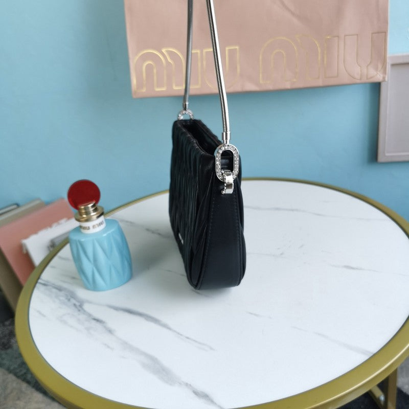 Amelia- MMU  LUXURY BAGS - 127