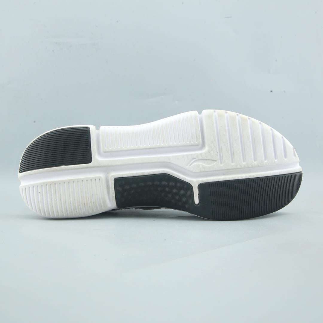 LI-NING ESSENCE 2 MID