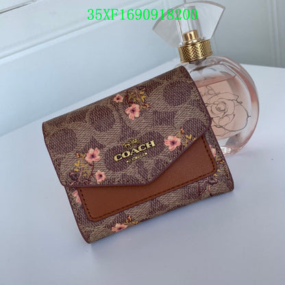 Amelia - CAH Wallet - 089