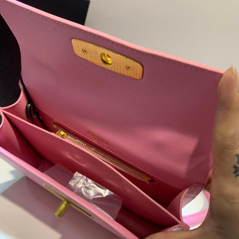 Barnes-Bags - Prada Bags - 792