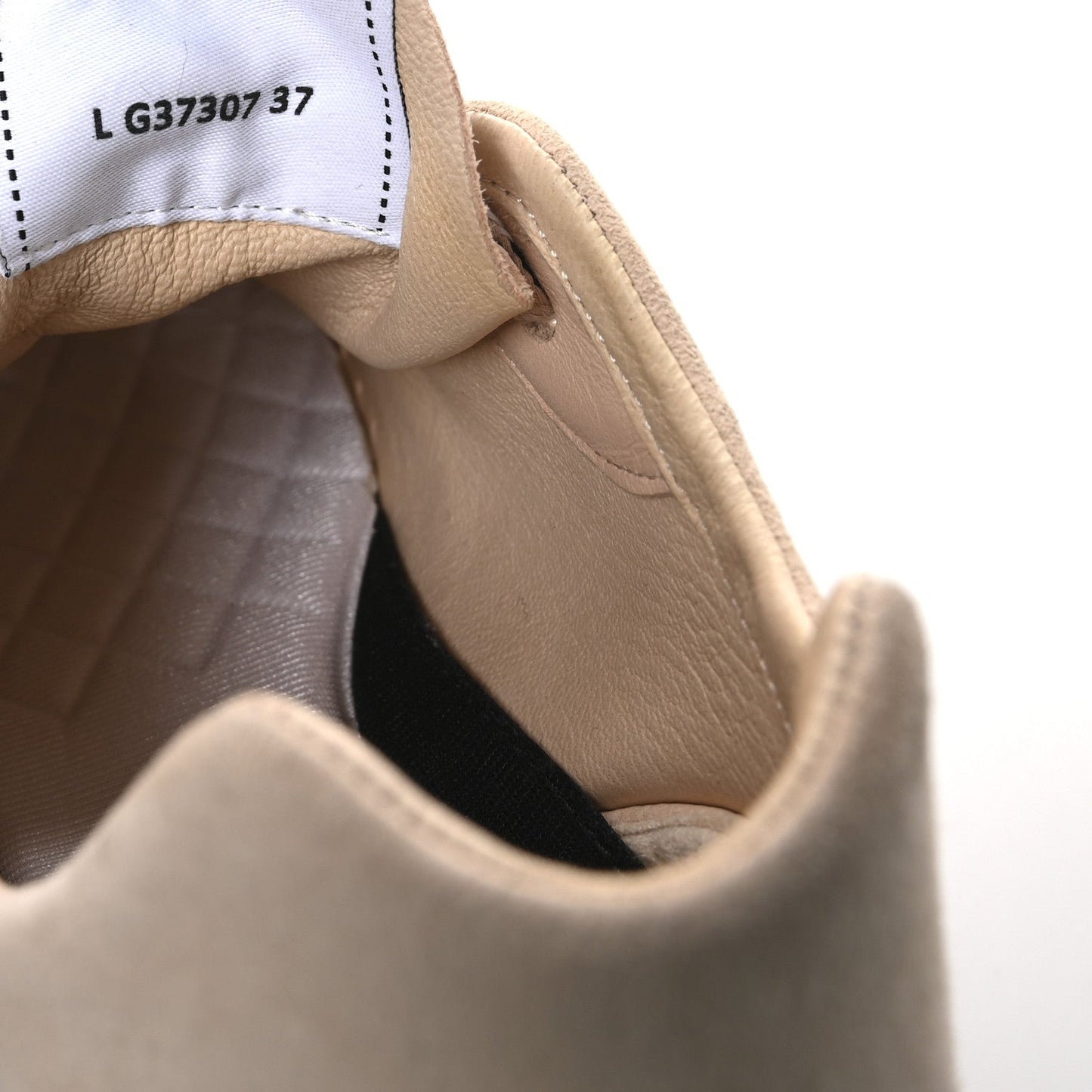 Amelia Suede Goatskin CC Sneakers 37 Light Pink