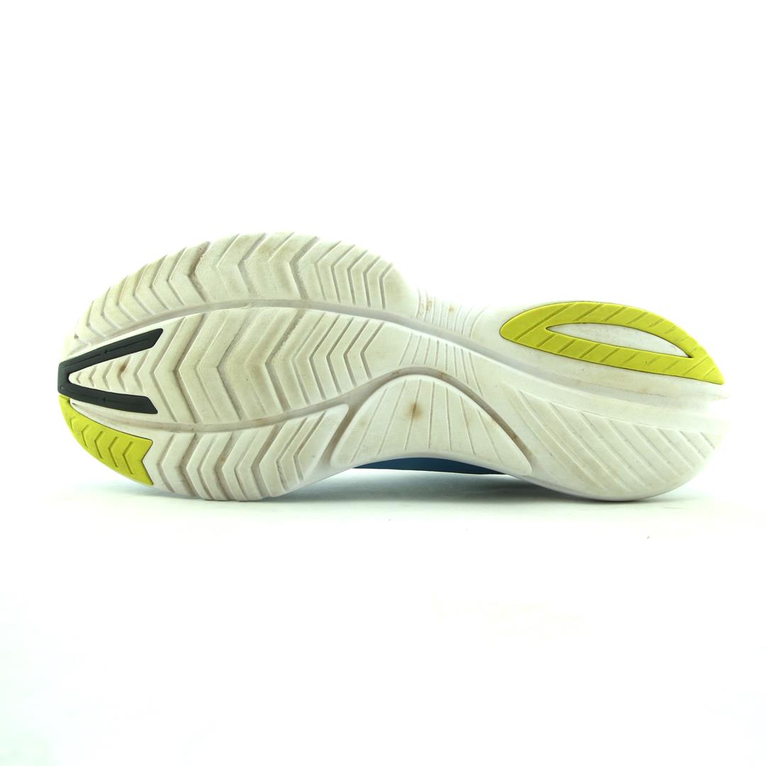 SAUCONY KINVARA 12