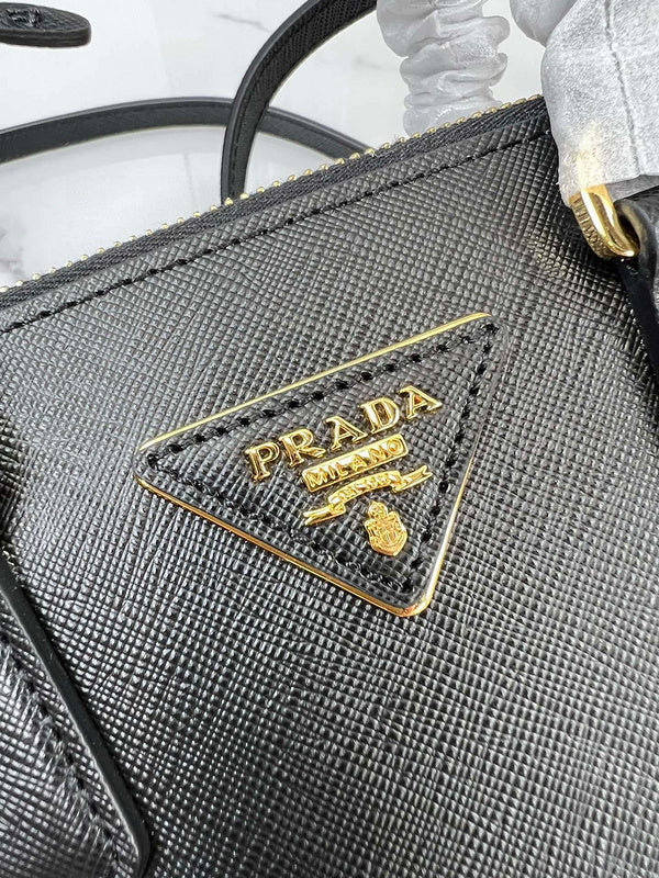 Amelia- PRDA  LUXURY BAGS - 819