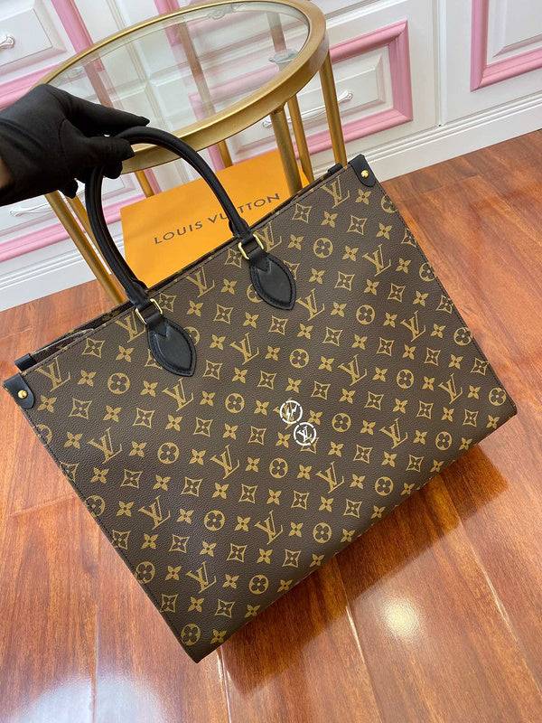 Fan Fashion Lu-Vi bags - 17806