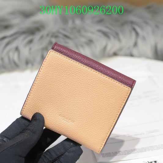 Amelia - CAH Wallet - 111
