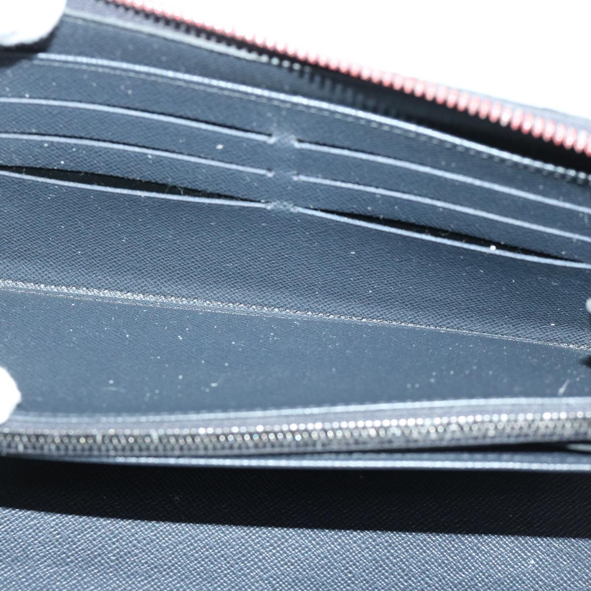 LOUIS VUITTON Zippy organizer Wallet