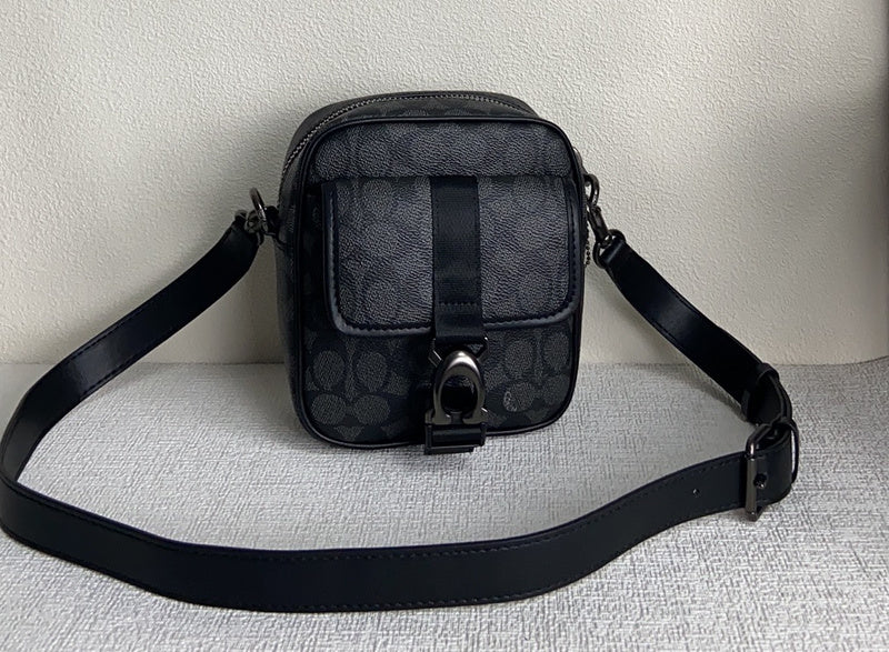 Amelia-i CAH Bags - 079