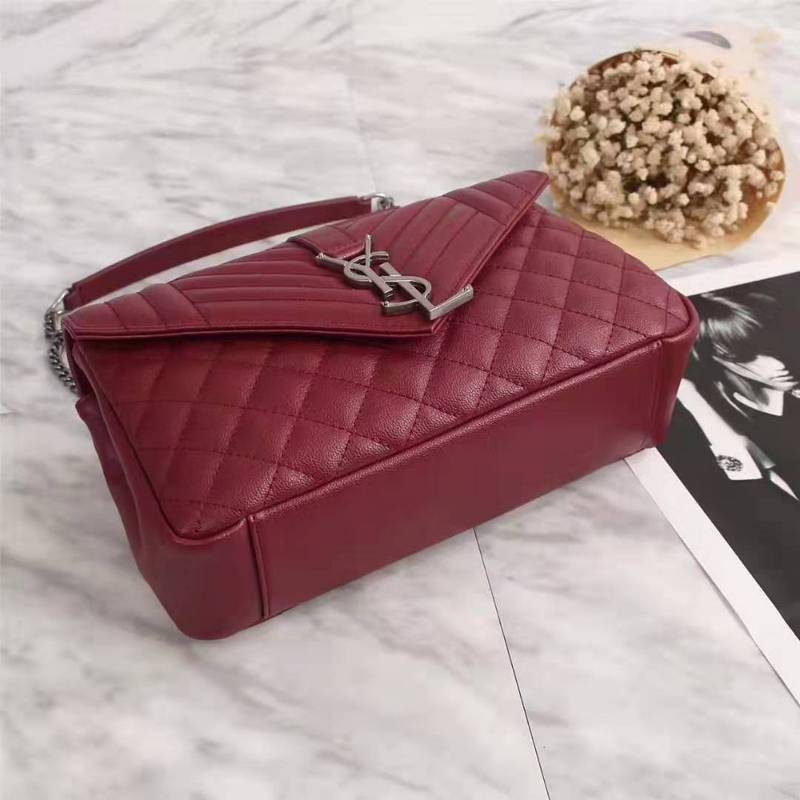Amelia - YSL Bag - 2822