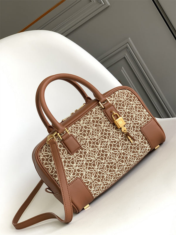 Amelia - LWO Bags - 001
