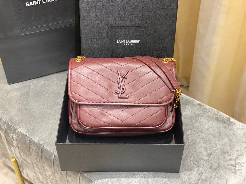 Amelia - YSL Bag - 4044