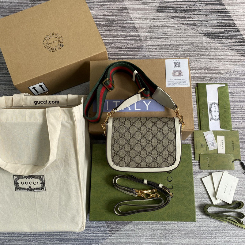 Amelia- GUKI Bags - 2011