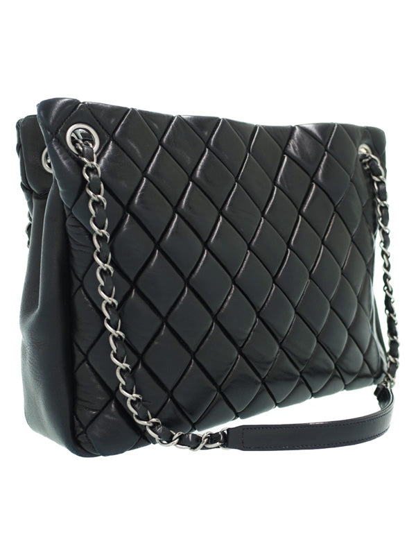 Chanel Matelasse Chain Shoulder Bag Black