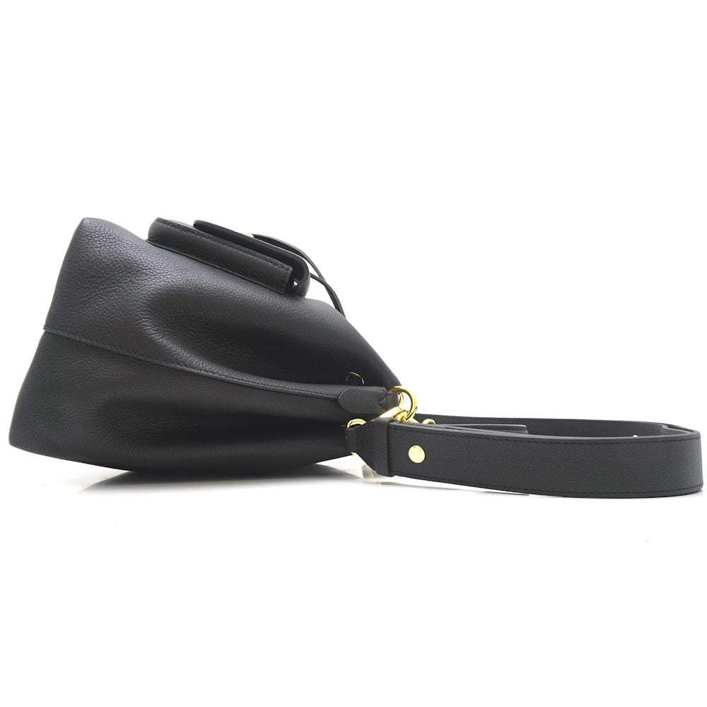 Louis Vuitton LockMe Bucket Calf Noir Shoulder Bag Black