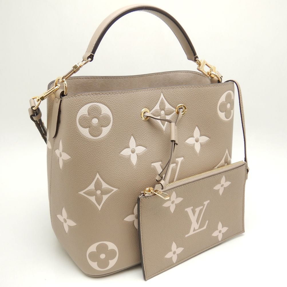 Louis Vuitton NeoNoe Shoulder Bag Bicolor Tourtrell Creme