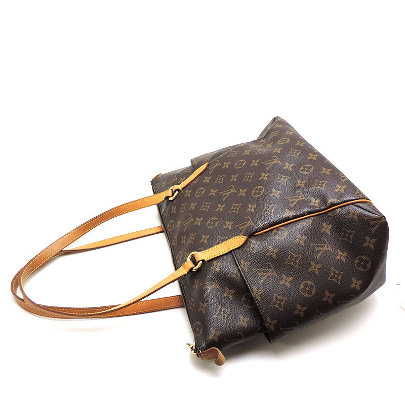 Louis Vuitton Totally MM Tote Bag
