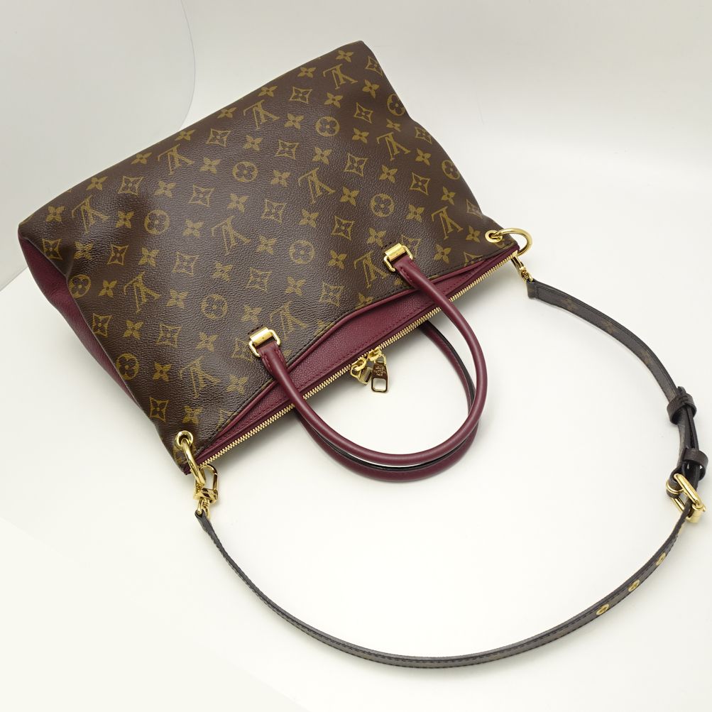 Louis Vuitton Monogram Pallas Raisin 2way Bag