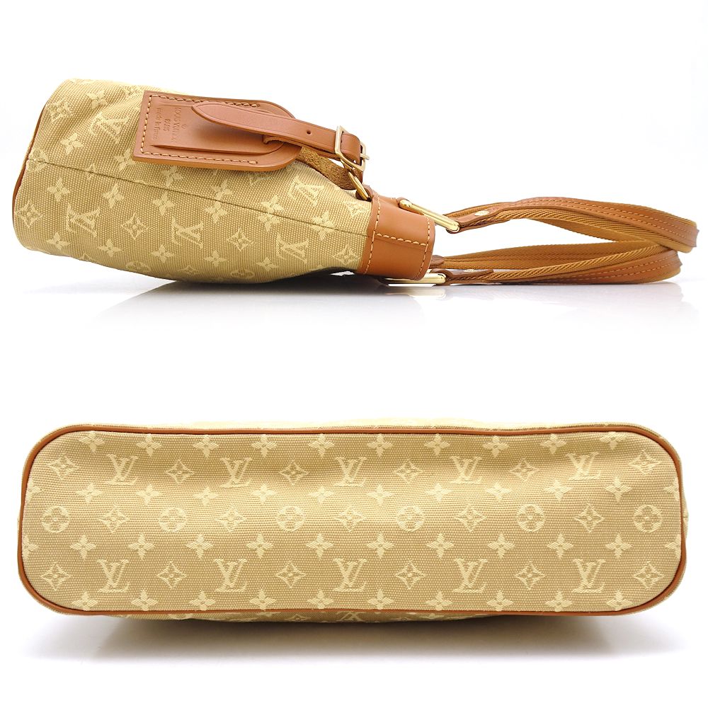 Louis Vuitton Lucile PM Shoulder Bag Beige