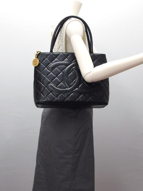 Chanel Matelasse Cocomark Reprinted Tote Lambskin Black