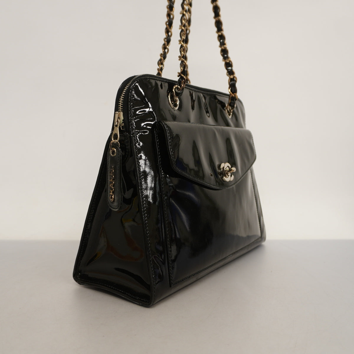 Chanel Shoulder Bag Chain Patent Leather Black