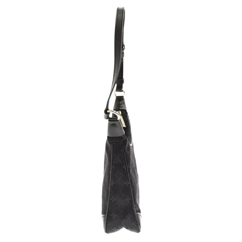 Louis Vuitton Monogram Boulogne Handbag Black