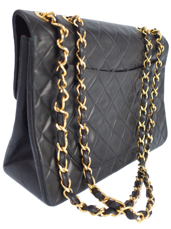Chanel Matelasse Chain Shoulder Bag Black