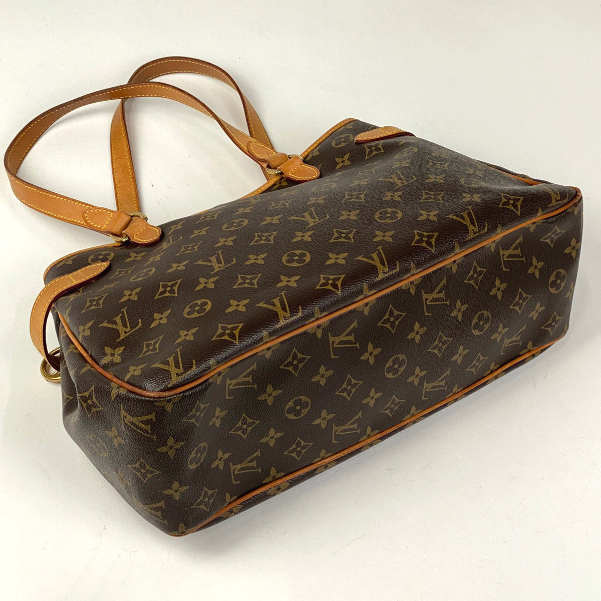 Louis Vuitton Batignolles Horizontal Shoulder Bag Monogram