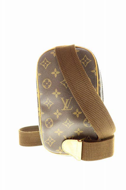Louis Vuitton Monogram Pochette Body Bag Shoulder Bag