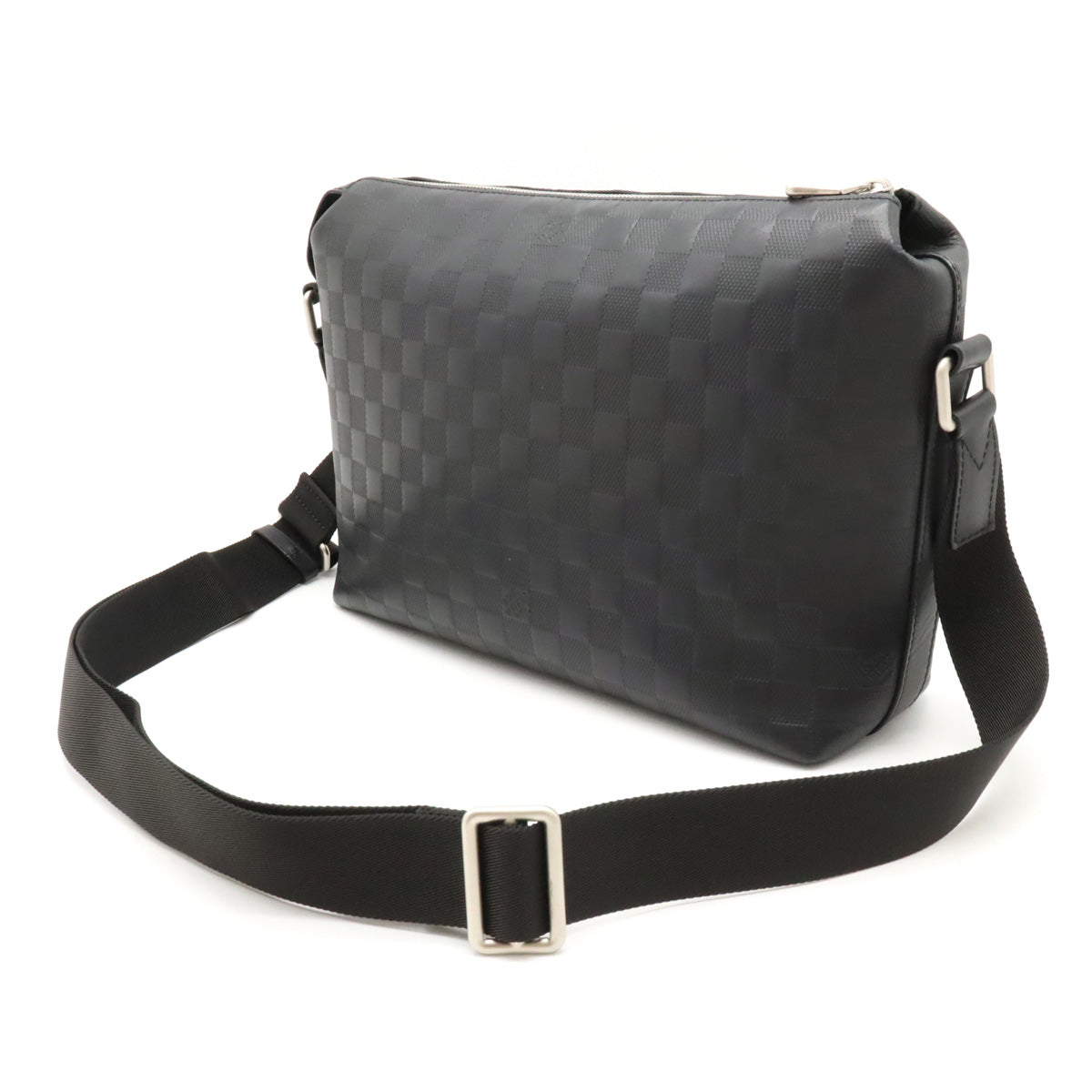 Louis Vuitton Damier Infini Discovery Messenger PM Shoulder Bag