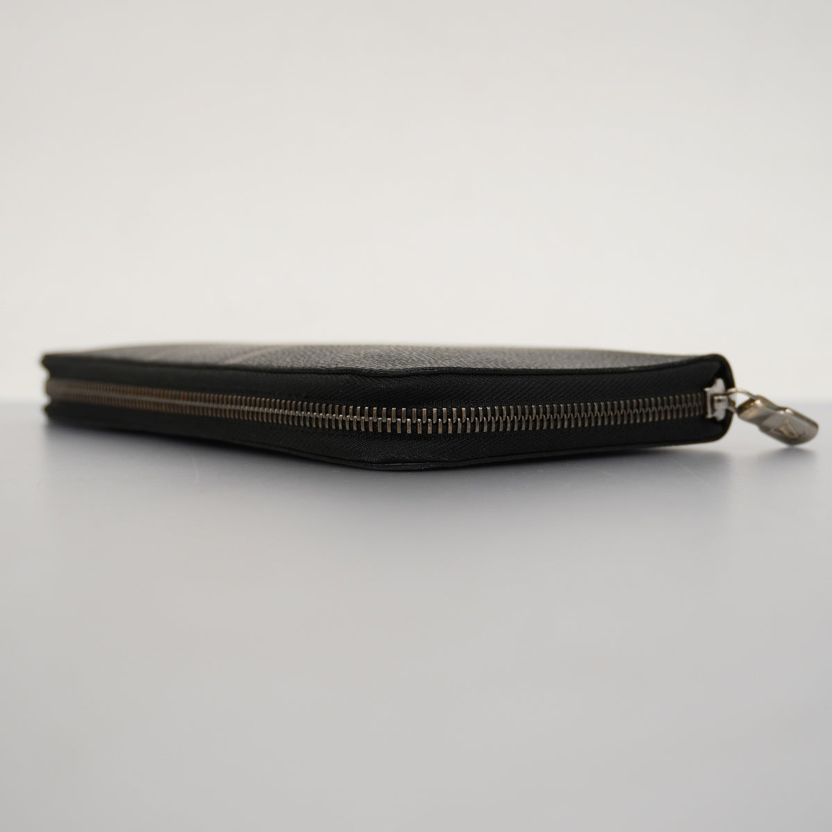 Louis Vuitton Bifold Long Wallet Monogram Eclipse Fragment Zippy Organizer