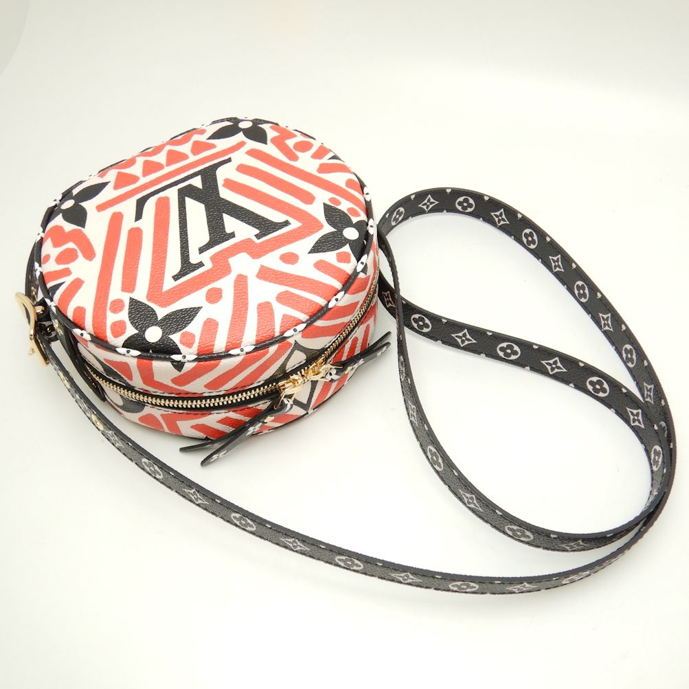 Louis Vuitton Monogram Giant Boite Chapeau Supple Shoulder Bag