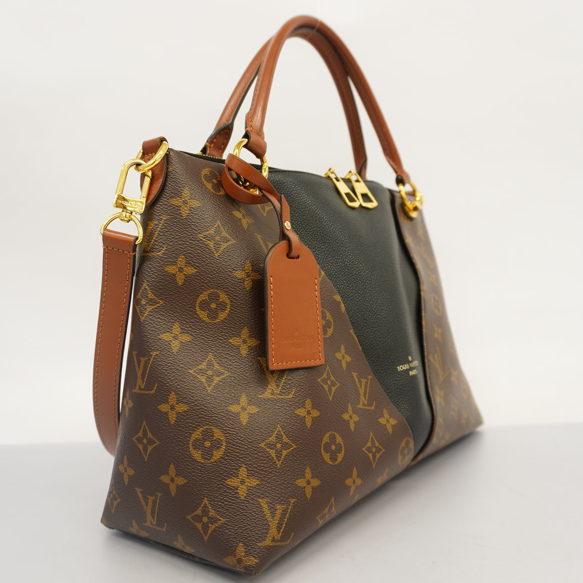 Louis Vuitton 2WAY Bag Monogram V Tote MM Bag