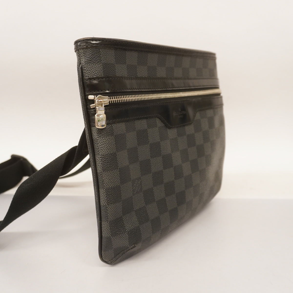 Louis Vuitton Shoulder Bag Damier Graphite Thomas
