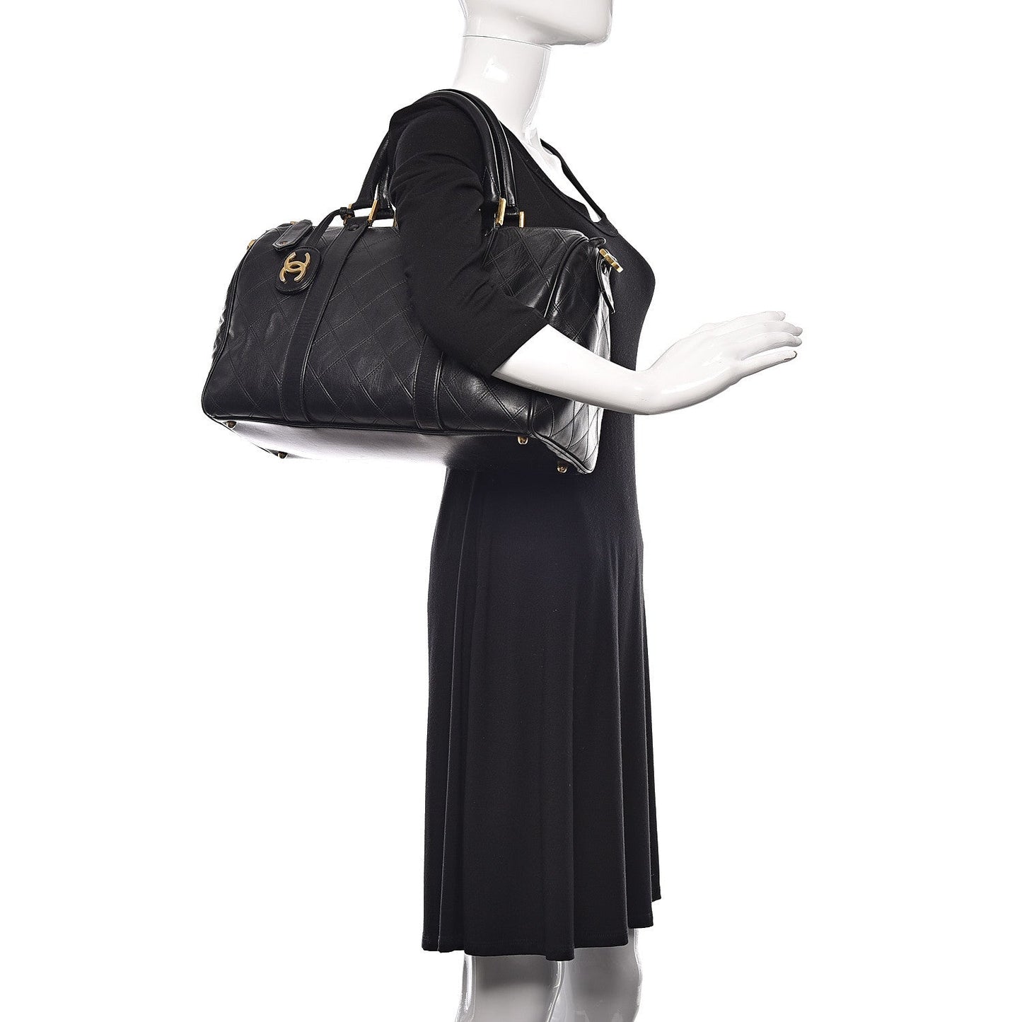 Calfskin Stitched CC Boston Black