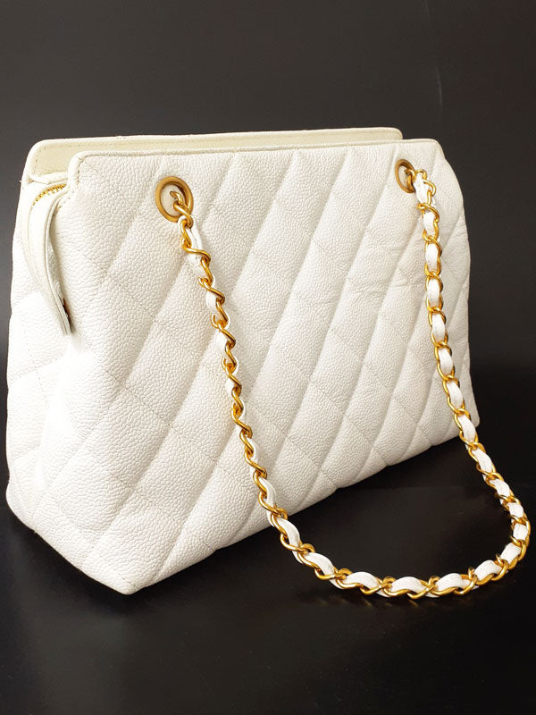 Chanel Matelasse Chain Shoulder Bag White