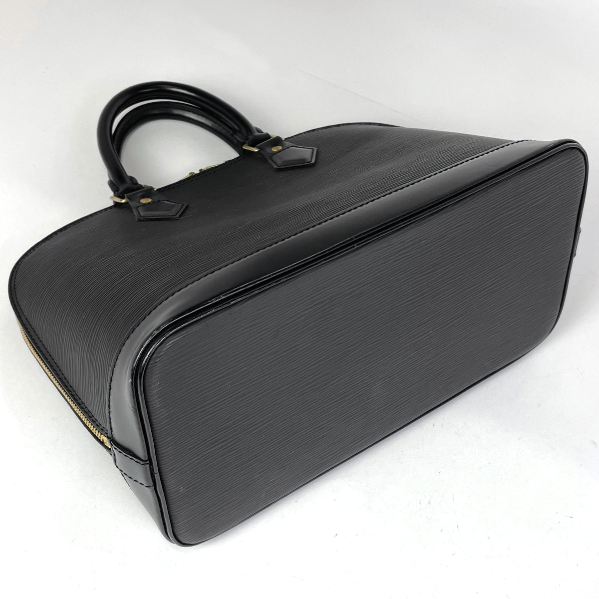 Louis Vuitton Alma Handbag Epi Noir