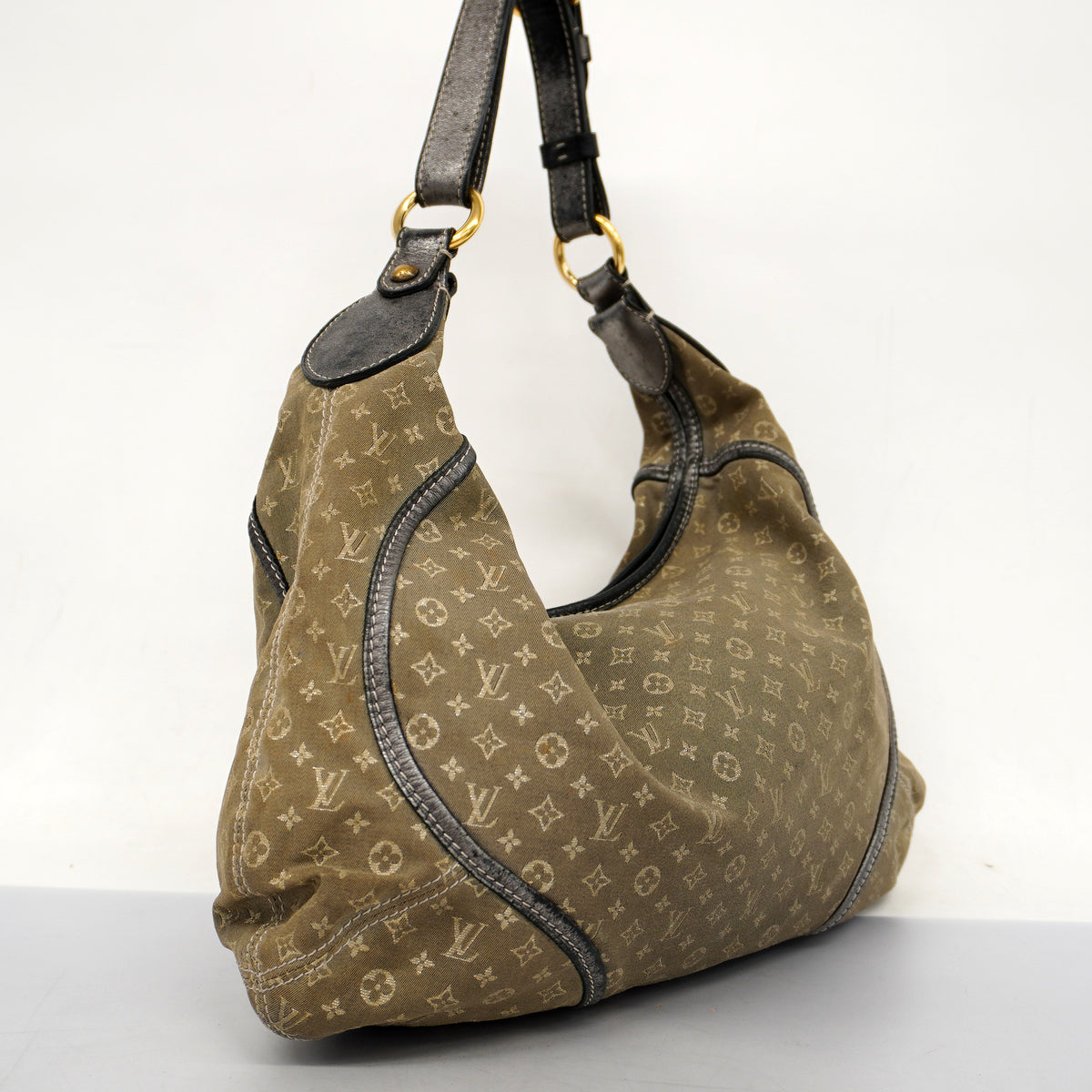Louis Vuitton Shoulder Bag Monogram Mini Lin Manon MM