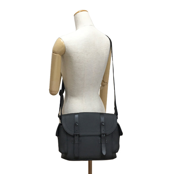 Louis Vuitton Christopher Messenger Shoulder Bag Leather