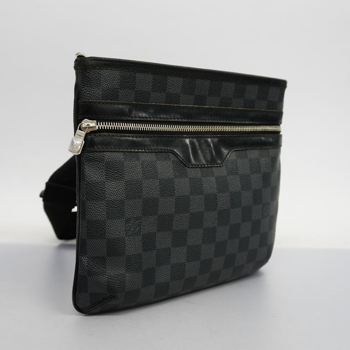Louis Vuitton Shoulder Bag Damier Graphite Thomas