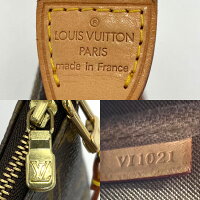 Louis Vuitton Monogram Pochette Accessoires  Handbag