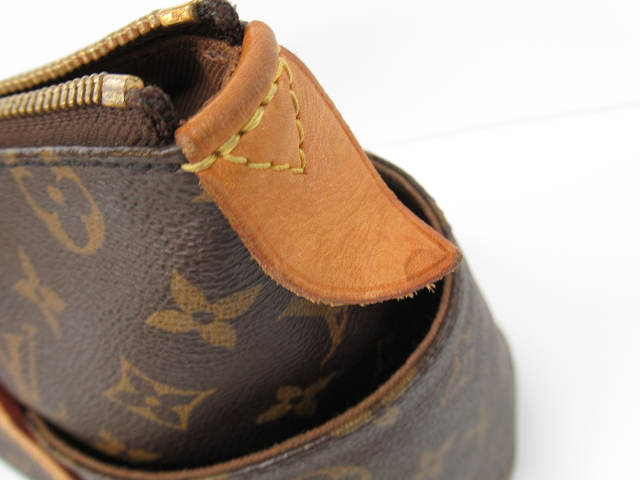 Louis Vuitton Totally PM Monogram Shoulder Bag