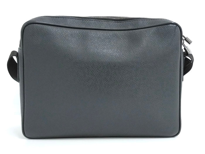 Louis Vuitton Taiga Ardoise Messenger PM Shoulder Bag
