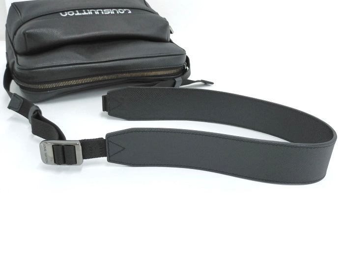 Louis Vuitton Taiga Ardoise Messenger PM Shoulder Bag