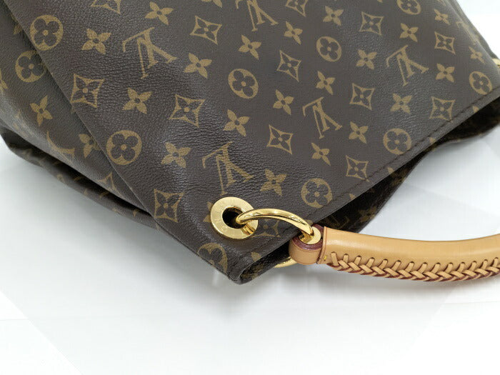 Louis Vuitton  Monogram  Artsy MM One Shoulder Bag