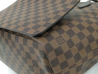Louis Vuitton  Damier Neverfull MM Tote Bag