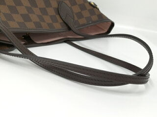 Louis Vuitton  Damier Neverfull MM Tote Bag