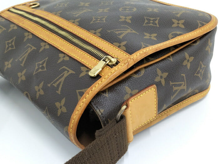 Louis Vuitton Messenger Bosphore PM  Monogram Shoulder Bag