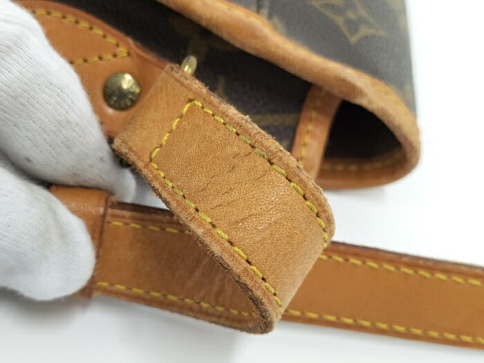 Louis Vuitton Gibesière MM Monogram  Shoulder Bag