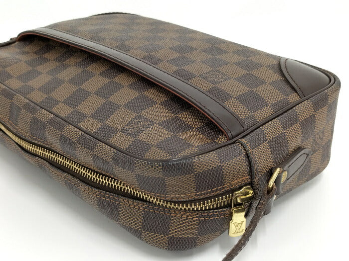 Louis Vuitton Trocadero Daiye Leather  Shoulder Bag