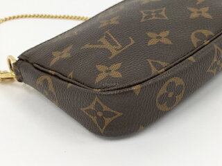 Louis Vuitton Monogram Mini Pochette Accessoires Accessory Pouch