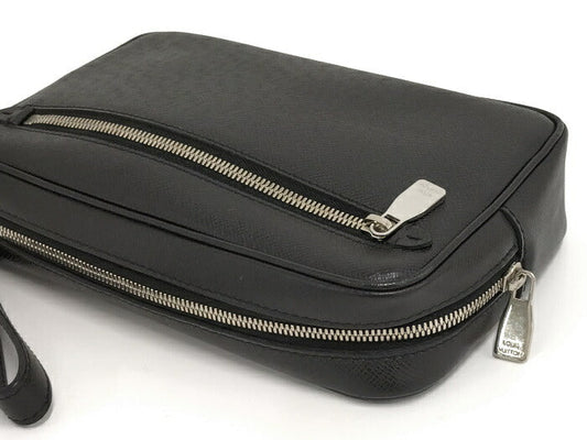Louis Vuitton Pochette Kasai Clutch Taiga Aldworth Wallet